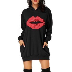 Cute hooded dress with pockets